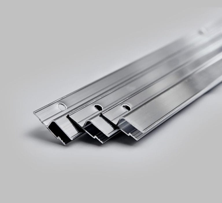 Profil ścienny perforowany 1